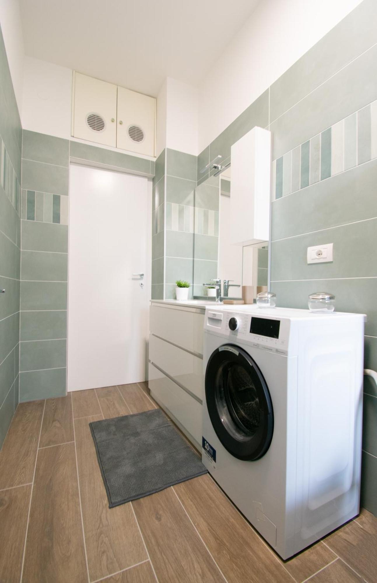 Zumbini44 - Navigli Cozy Flat Lägenhet Milano Exteriör bild